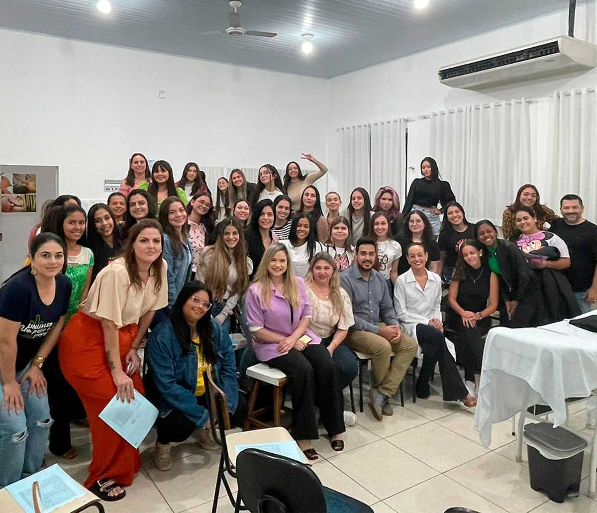 IV Semana Acadêmica de Estética e Cosmética traz inovações do mercado estético