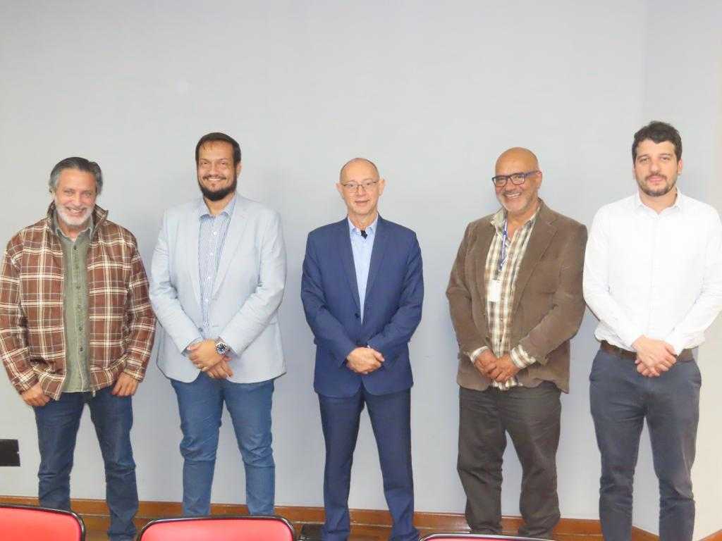 Vereador viaja a SP para continuar luta de pontilhões e outras demandas de Jales