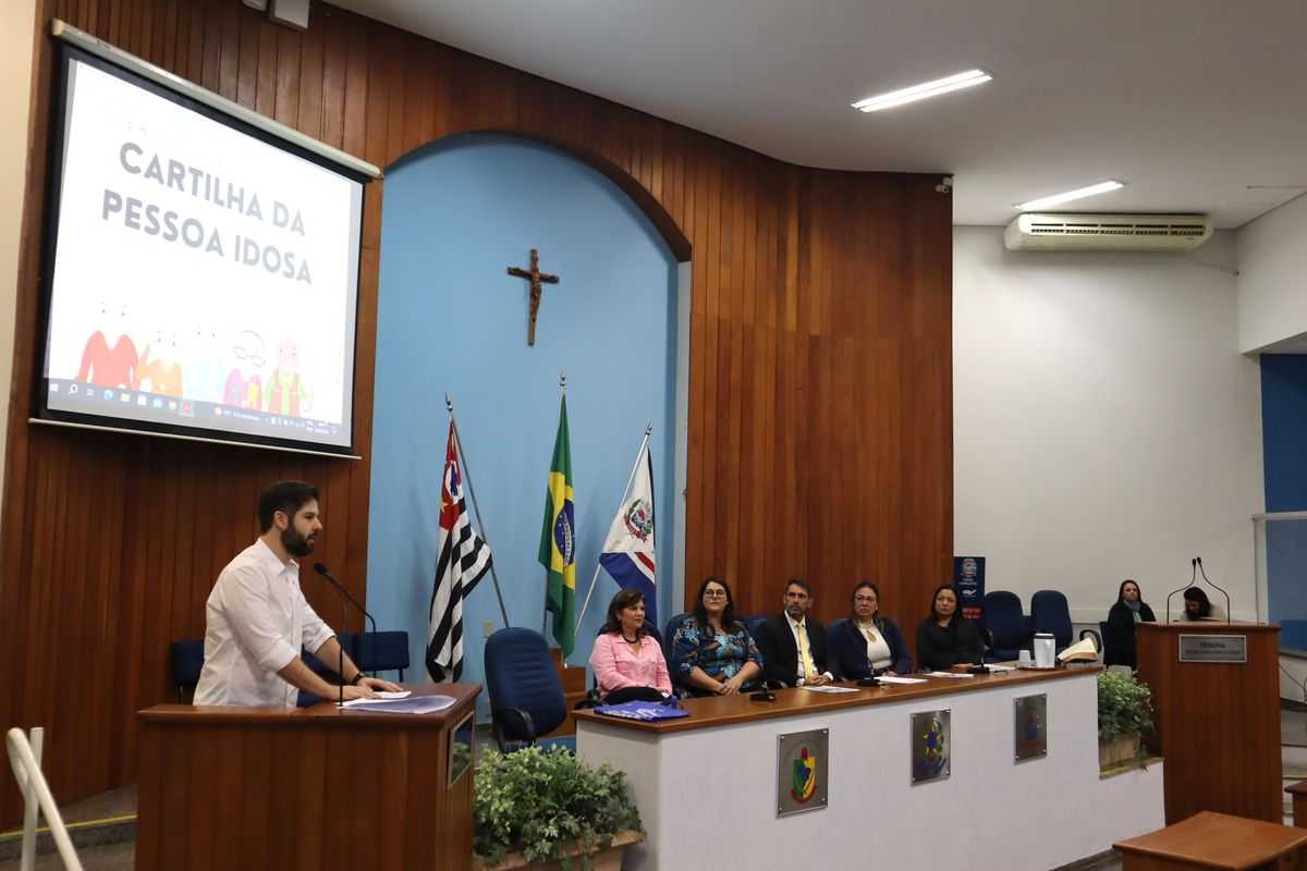 Centro de Referência Especializado de Assistência Social e OAB lançam Cartilha da Pessoa Idosa