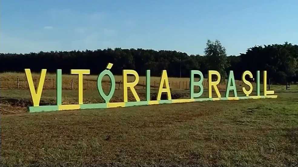 Prefeitura de Vitória Brasil anuncia aumento salarial para todos os funcionários