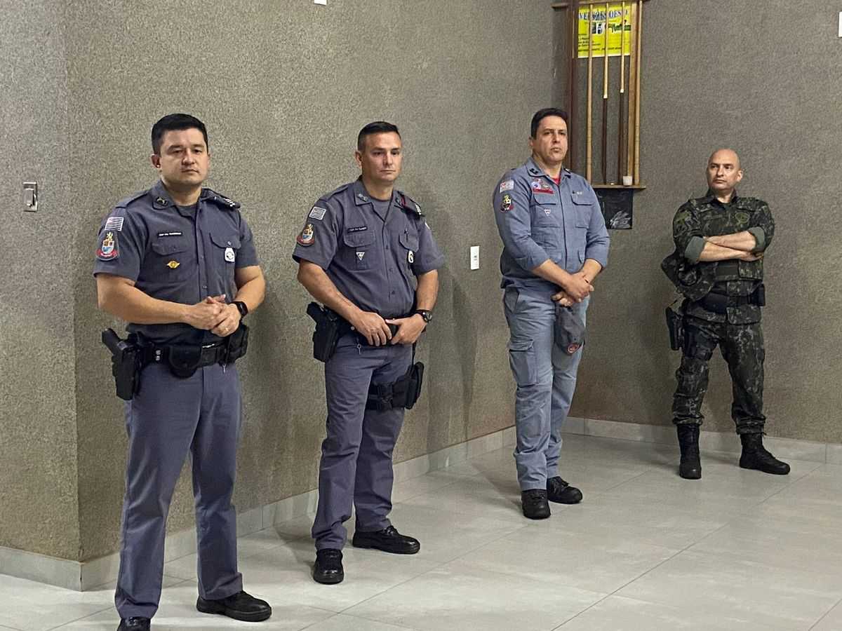 Polícia Militar realiza reunião com moradores da área rural de Jales para tirar dúvidas do programa Vizinhança Solidária