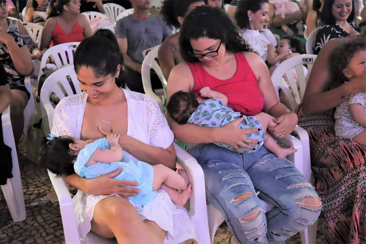 Saúde de Jales realiza Mamaço na Praça para lembrar importância do aleitamento materno