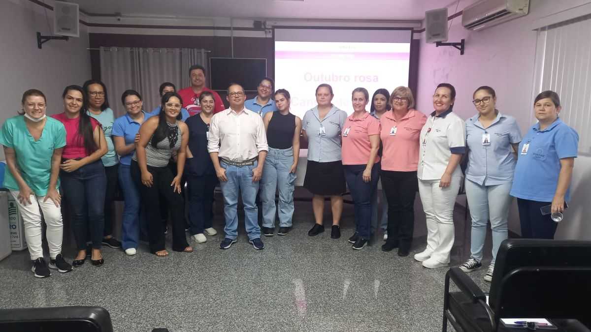 Colaboradoras participam de bate-papo em alusão e conscientização ao Câncer de Mama