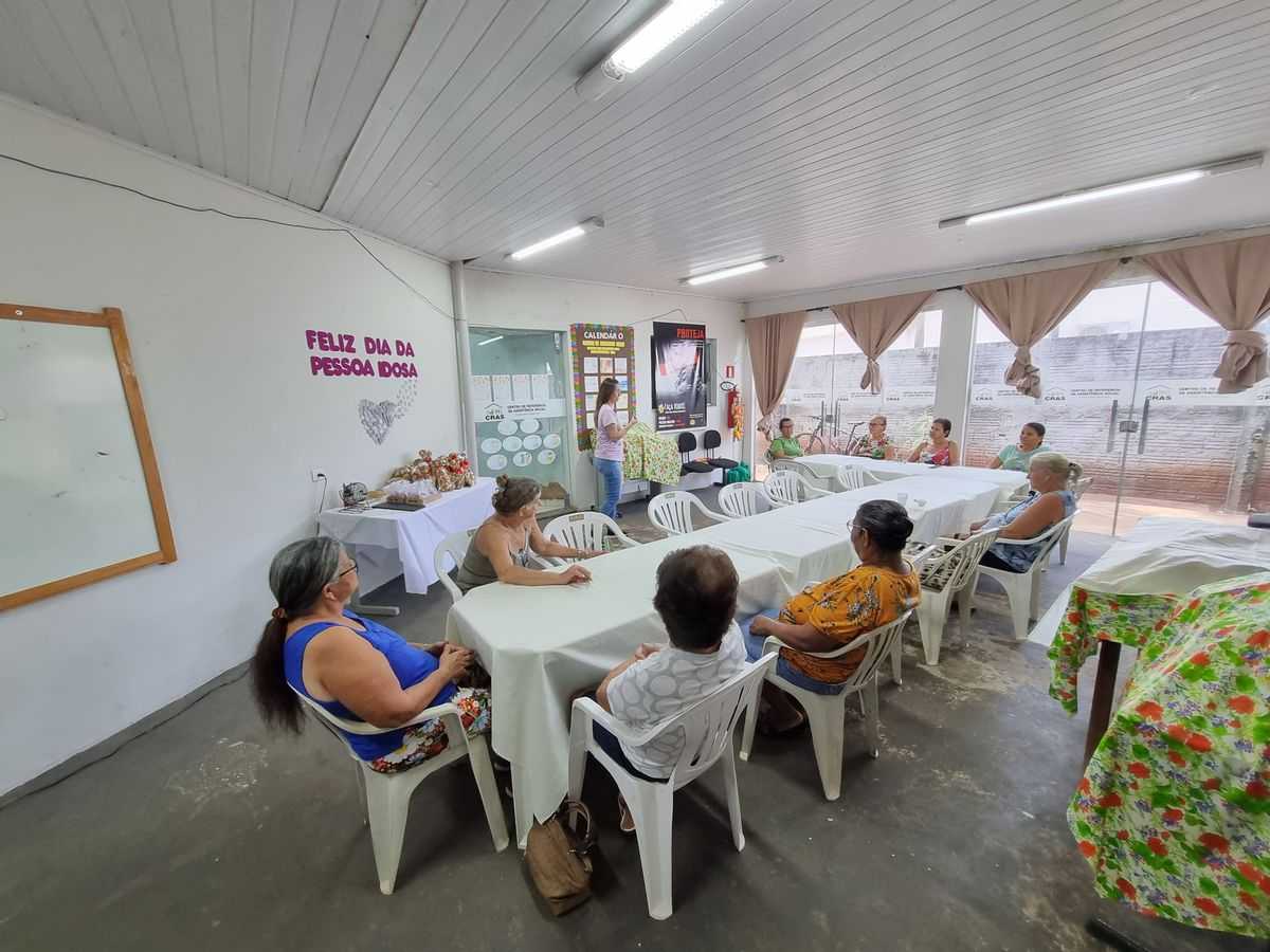 Cras realiza atividades pelo Dia da Pessoa Idosa