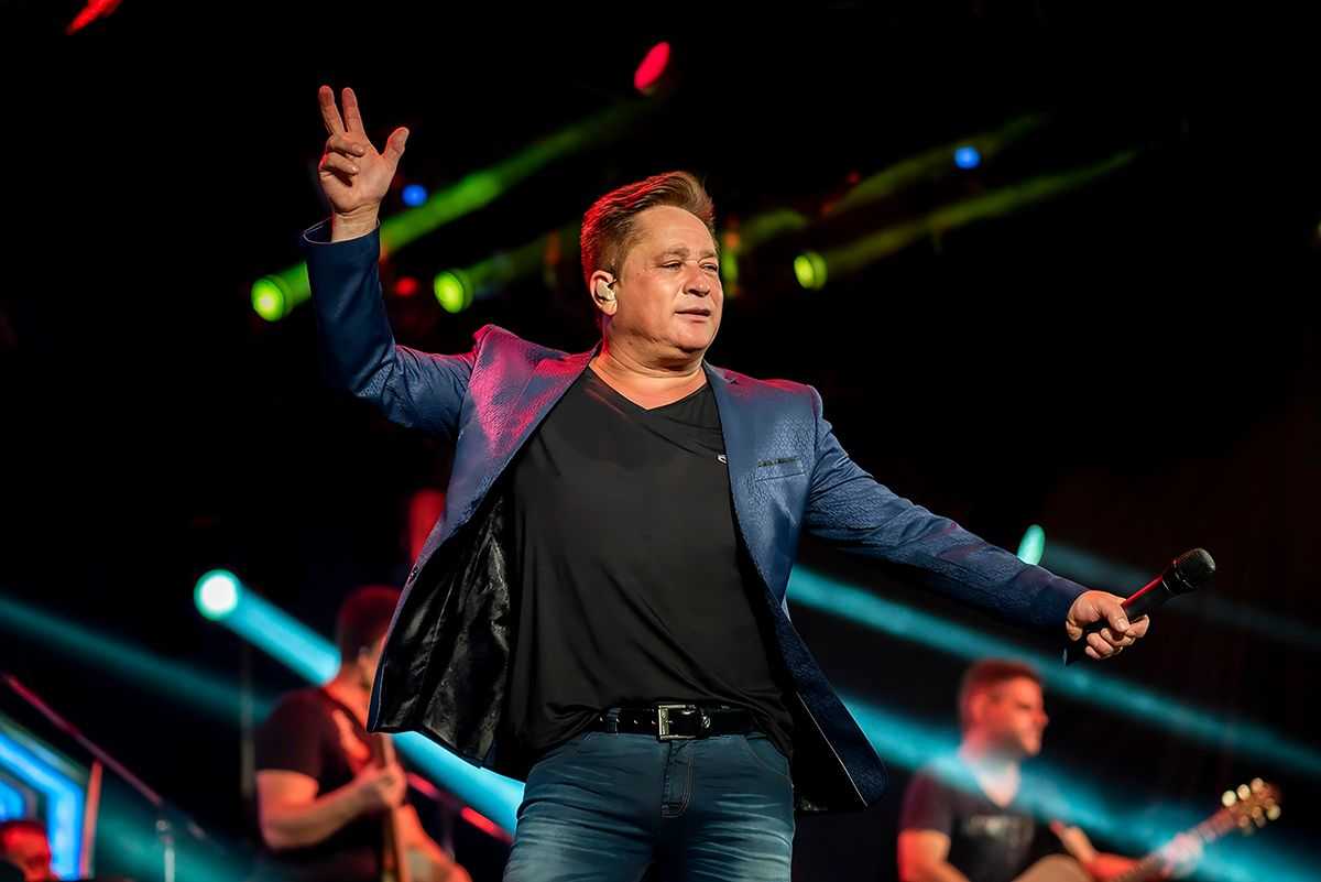Cantor Leonardo vai encerrar a programação de Natal em Jales