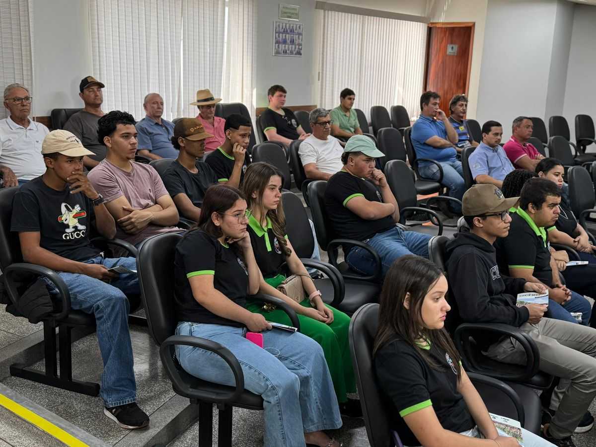 Workshop reúne autoridades e comunidade rural em Santa Albertina para discutir prevenção de incêndios na estiagem