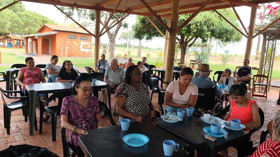 Centro Dia do Idoso promove passeio especial em celebração ao Mês da Pessoa Idosa