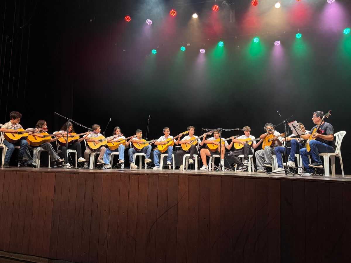 Noite de apresentações dos alunos do Guri marca o encerramento do segundo semestre