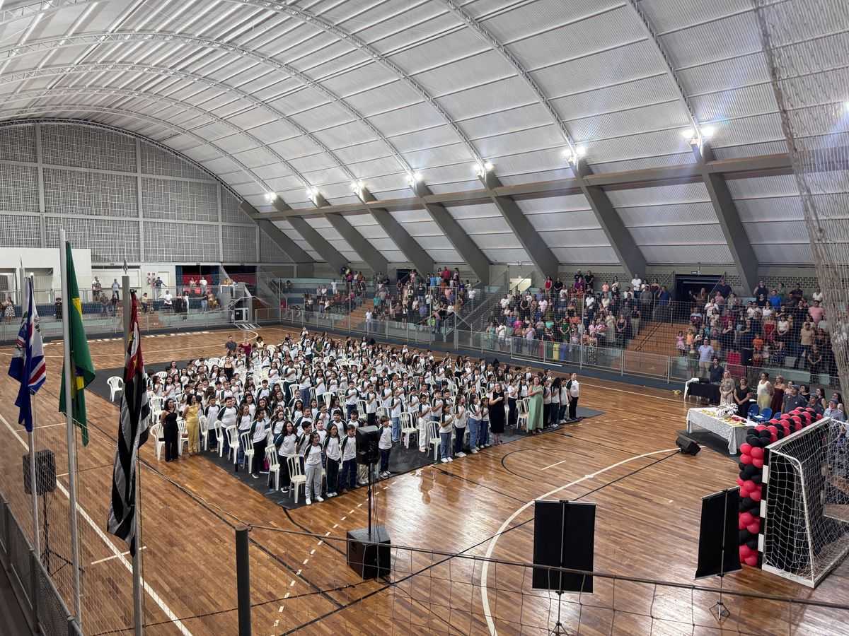 Formatura do PROERD marca encerramento das atividades do ano em Jales