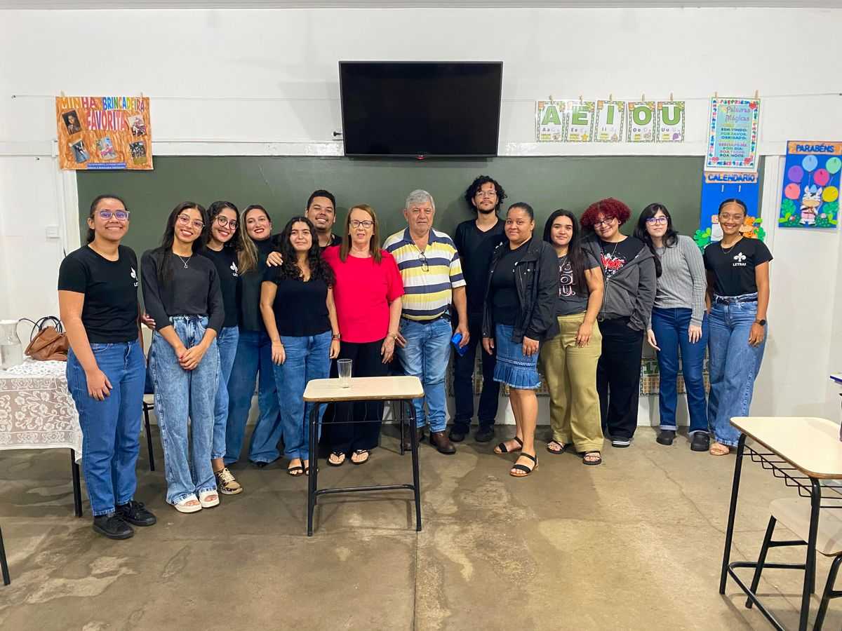  O consultor de viagens Luís José Fernandes Alves esteve no UNIJALES para uma palestra sobre Cultura Portuguesa, compartilhando experiências e conhecimentos com os alunos do curso de Letras