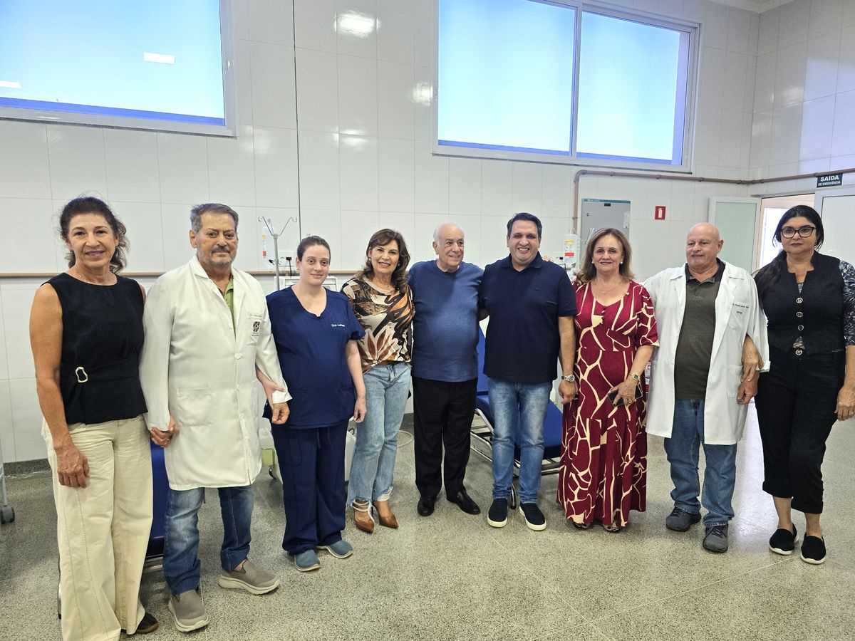 Luis Henrique e deputado federal Antônio Carlos Rodrigues acompanham atendimentos na Inejal