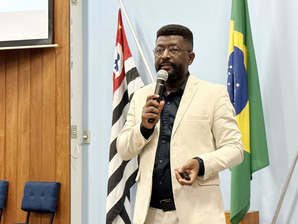 O farmacêutico Raildo Henrique dos Santos