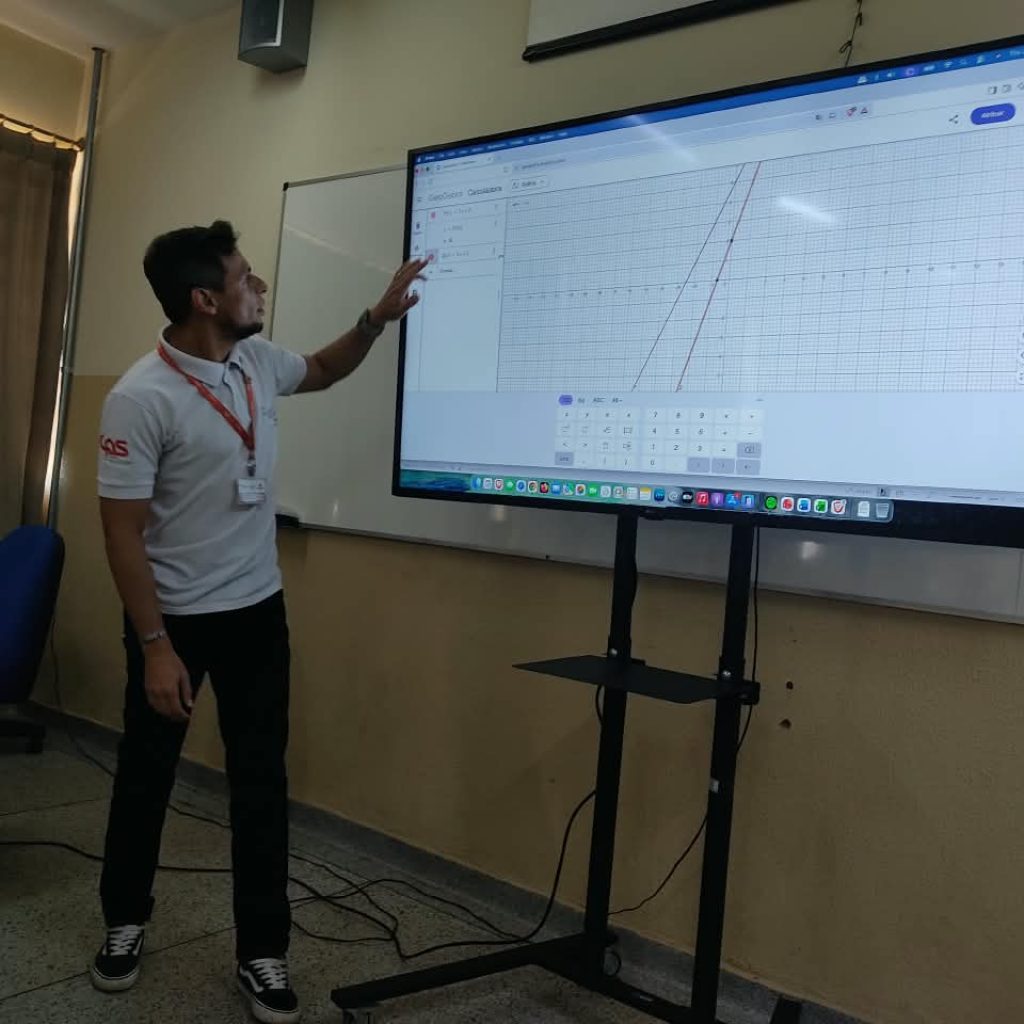 Fatec Jales ministra curso a docentes da rede estadual de ensino da região