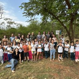 Jales celebra o Dia da Árvore com o plantio de 150 mudas no Bosque Municipal