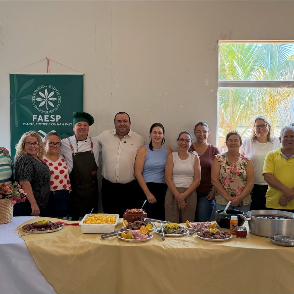 Rubineia encerra curso de processamento caseiro de carne com grande adesão