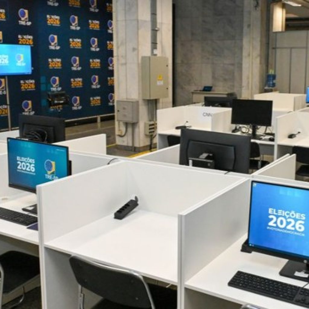 Ataques à imprensa crescem 74% na reta final do primeiro turno das eleições de 2026