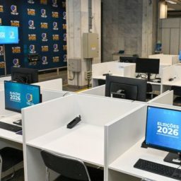 Ataques à imprensa crescem 74% na reta final do primeiro turno das eleições de 2026